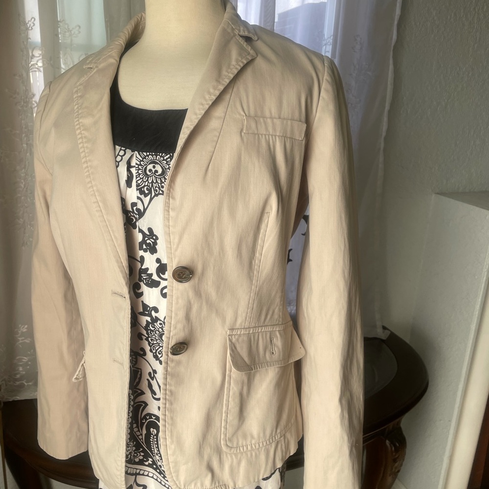 Tan blazer - Picture 3 of 8